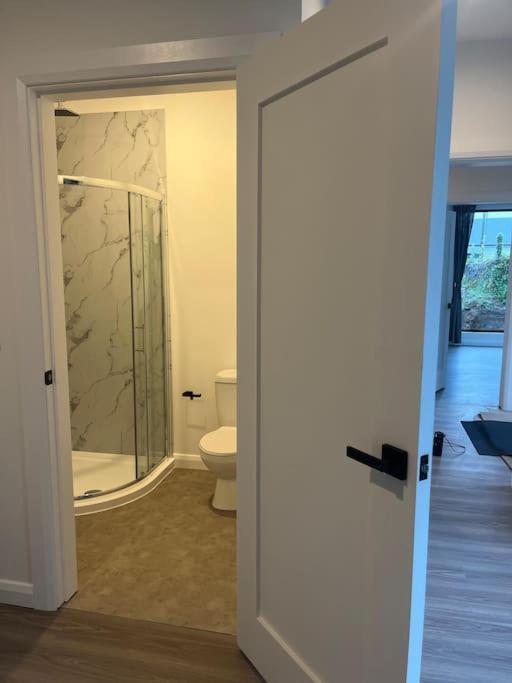 Deerpark Semi Sleeps 8 With Sofa Bed Apartment Cashel  Exterior photo