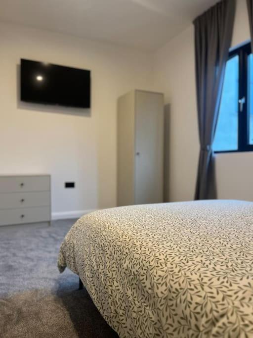Deerpark Semi Sleeps 8 With Sofa Bed Apartment Cashel  Exterior photo