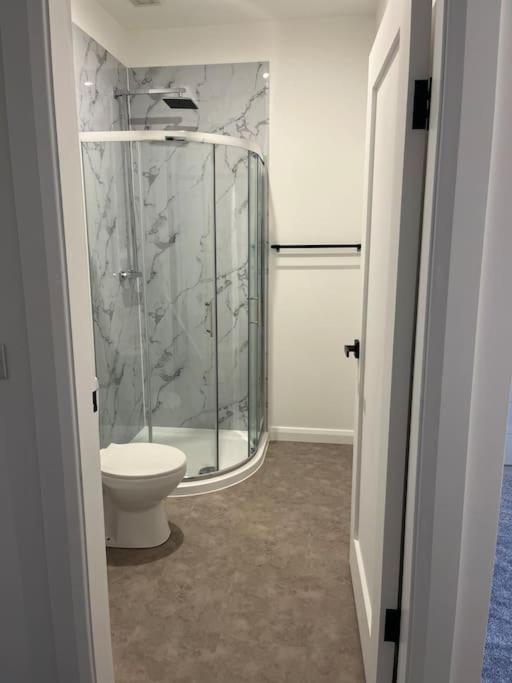 Deerpark Semi Sleeps 8 With Sofa Bed Apartment Cashel  Exterior photo