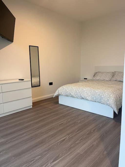 Deerpark Semi Sleeps 8 With Sofa Bed Apartment Cashel  Exterior photo