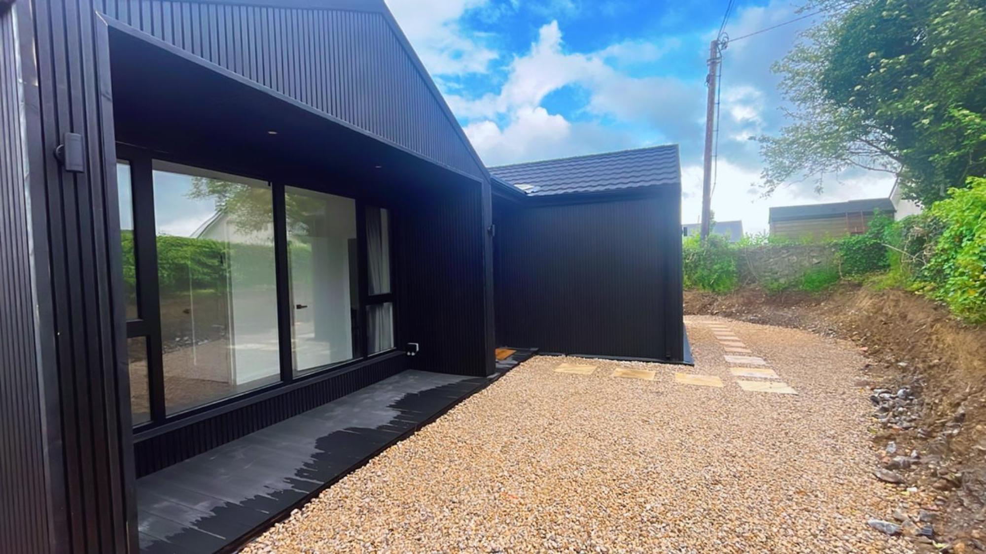 Deerpark Semi Sleeps 8 With Sofa Bed Apartment Cashel  Exterior photo